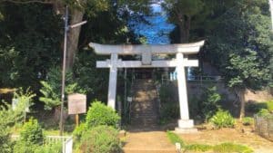 平山の八幡神社
