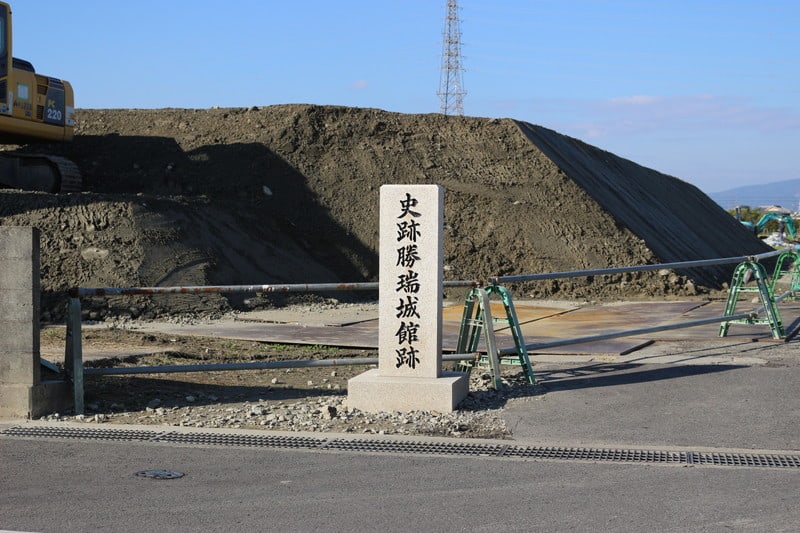 三好実休(三好義賢)