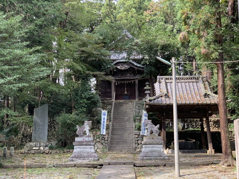 木曽義仲産湯の清水